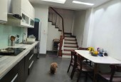 Siêu hiếm cho thuê nhà Bưởi, Ba Đình, 5 tầng, 30m2, 4 ngủ, 13 Triệu - chỉ cho ở hộ gia đình